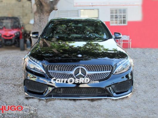 Mercedes-Benz Clase C Carros en venta