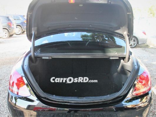 Mercedes-Benz Clase C Carros en venta