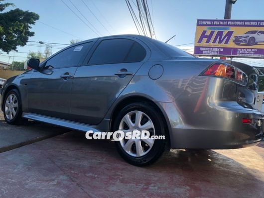 Mitsubishi Lancer Carros en venta