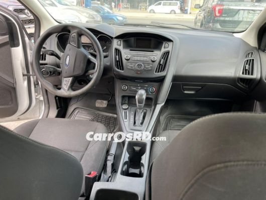 Ford Focus Carros en venta