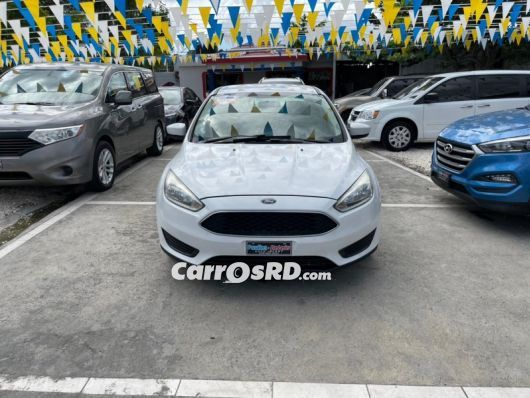Ford Focus Carros en venta