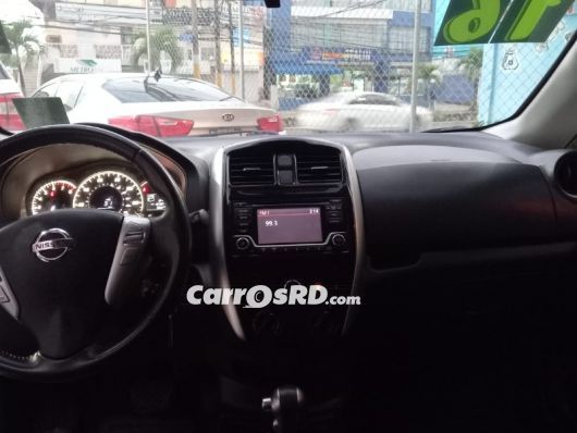 Nissan Versa Note Carros en venta
