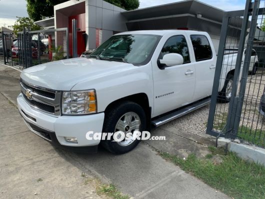 Chevrolet Silverado Camioneta en venta