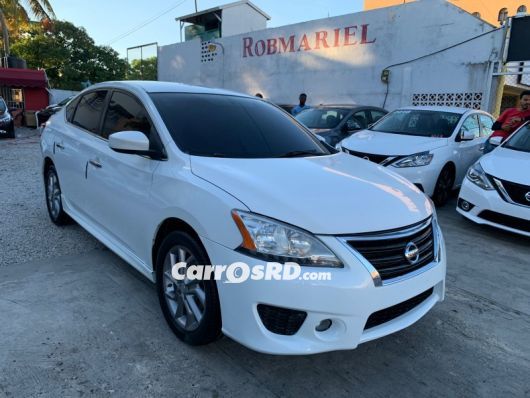 Nissan Sentra Carros en venta