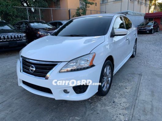 Nissan Sentra Carros en venta