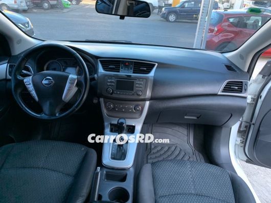 Nissan Sentra Carros en venta