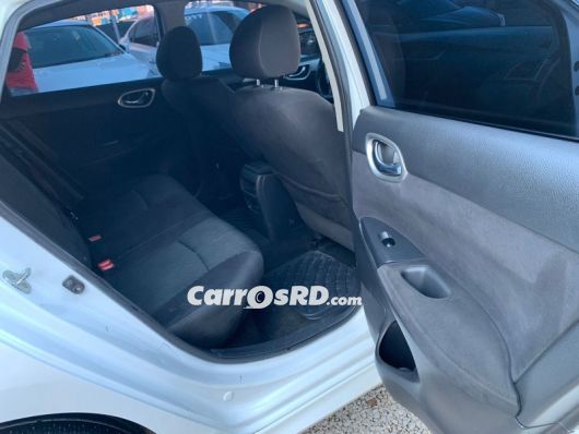 Nissan Sentra Carros en venta