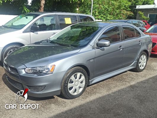 Mitsubishi Lancer Carros en venta