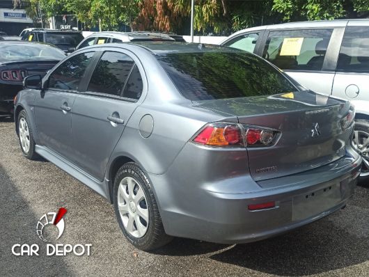 Mitsubishi Lancer Carros en venta