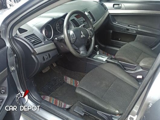 Mitsubishi Lancer Carros en venta