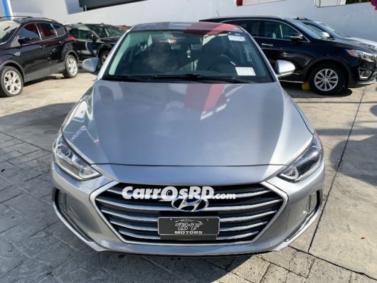 Hyundai Elantra Carros en venta