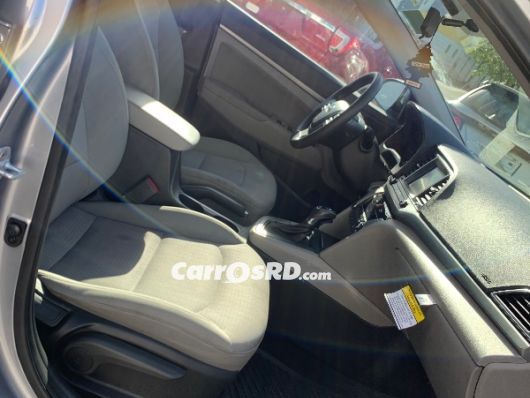 Hyundai Elantra Carros en venta