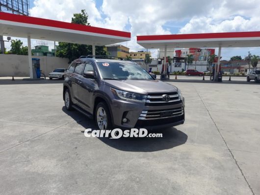 Toyota Highlander Jeepeta en venta