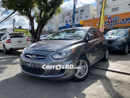 Hyundai Accent Carros en venta