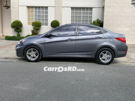 Hyundai Accent Carros en venta
