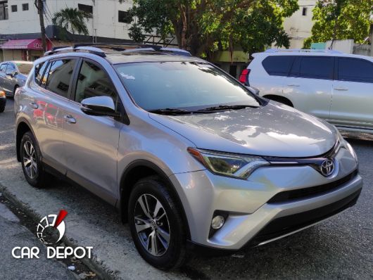 Toyota RAV4 Jeepeta en venta