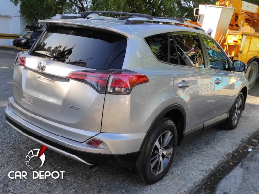Toyota RAV4 Jeepeta en venta