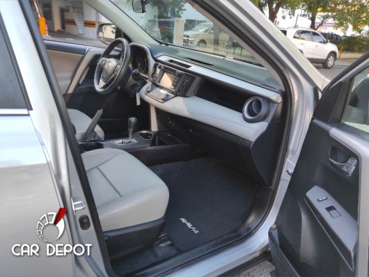 Toyota RAV4 Jeepeta en venta