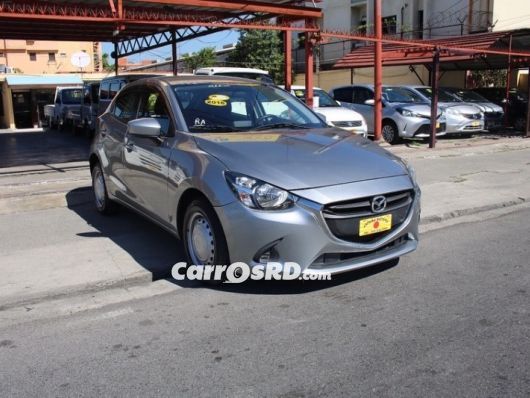 Mazda Demio Carros en venta