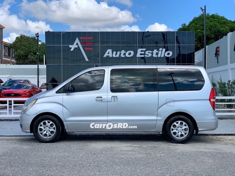 Hyundai H1 Van De 12 Pasajeros En Venta Hyundai H1 Van Usados En Perú