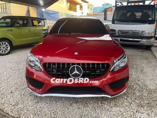 Mercedes-Benz Clase C Carros en venta