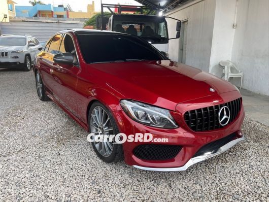 Mercedes-Benz Clase C Carros en venta