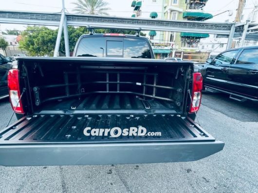 Nissan Frontier Camioneta en venta