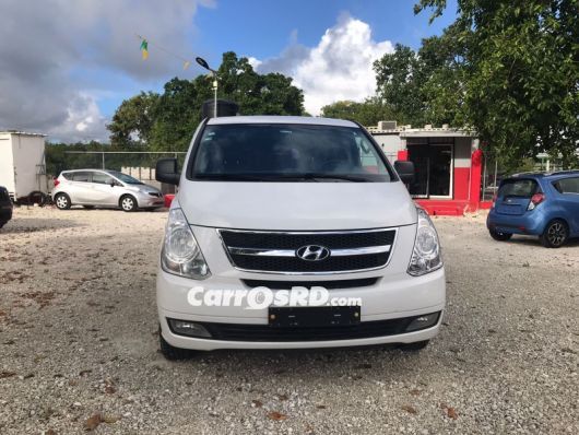 Hyundai Starex Autobus en venta