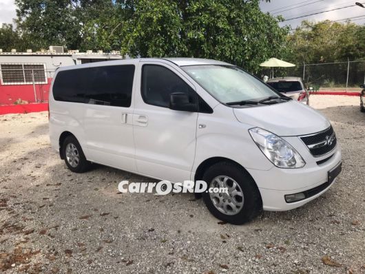 Hyundai Starex Autobus en venta