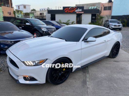 Ford Mustang Carros en venta