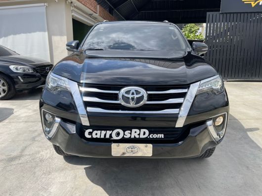 Toyota Fortuner Jeepeta en venta