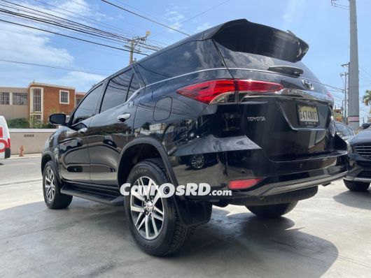 Toyota Fortuner Jeepeta en venta