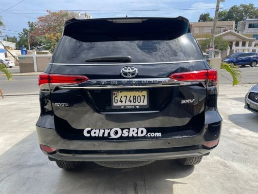 Toyota Fortuner Jeepeta en venta