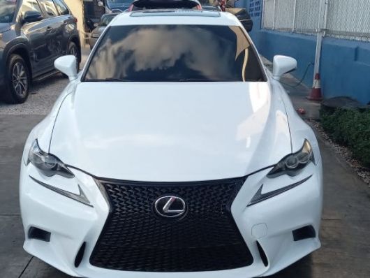 Lexus