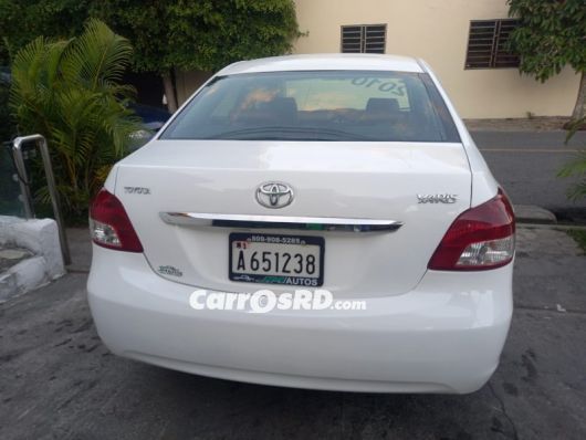 Toyota Yaris Carros en venta
