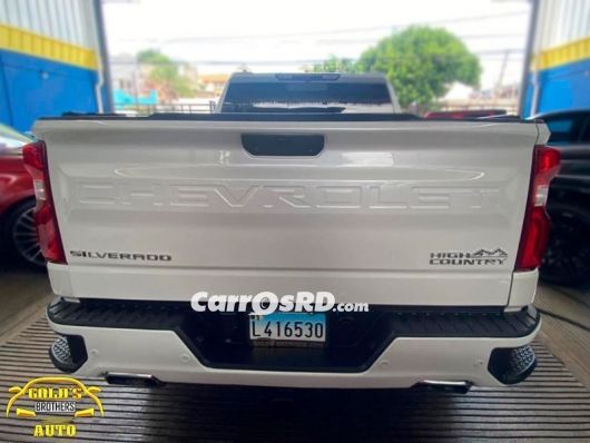 Chevrolet Silverado Camioneta en venta