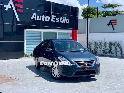 Nissan Versa Carros en venta