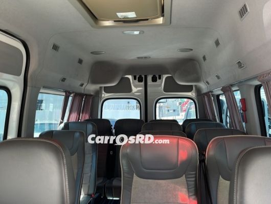 Hyundai H350 Minivan en venta
