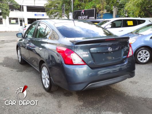 Nissan Versa Carros en venta