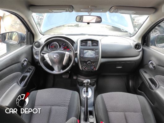 Nissan Versa Carros en venta