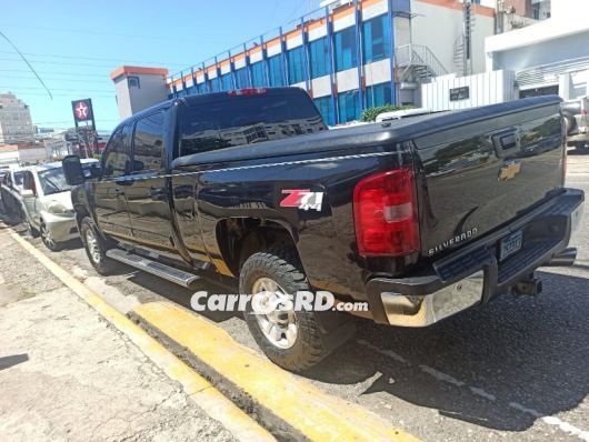 Chevrolet Silverado Camioneta en venta