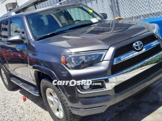 Toyota 4Runner Jeepeta en venta