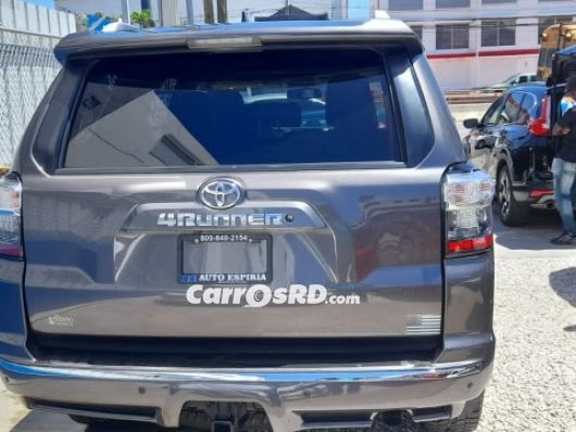 Toyota 4Runner Jeepeta en venta