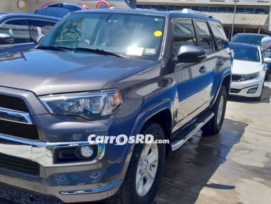 Toyota 4Runner Jeepeta en venta