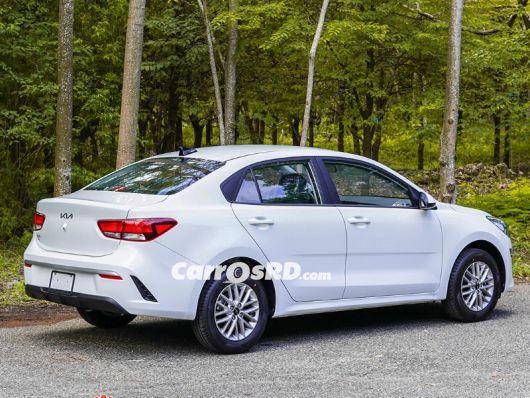 Kia Rio Carros en venta