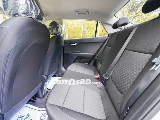 Kia Rio Carros en venta