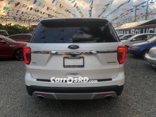 Ford Explorer Jeepeta en venta
