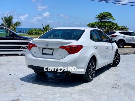 Toyota Corolla Carros en venta