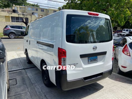 Nissan URVAN Furgoneta en venta