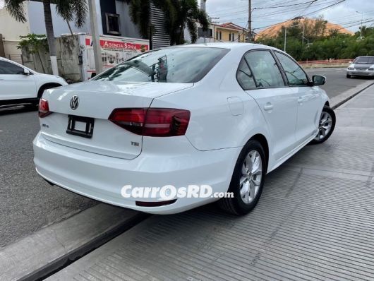 Volkswagen Jetta Carros en venta